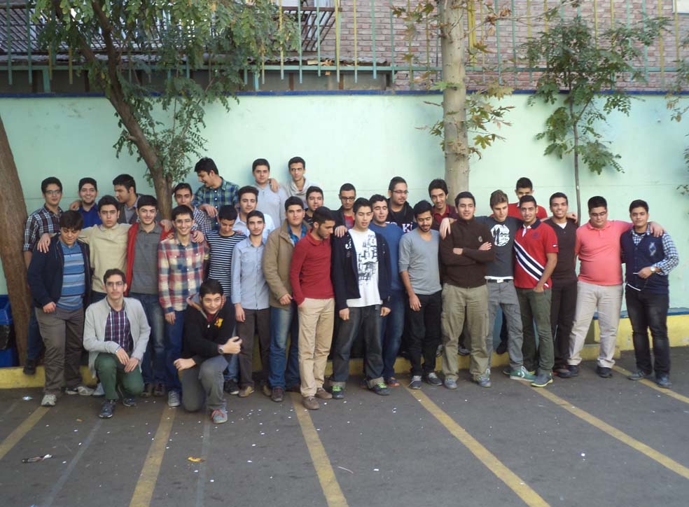 گفت و گو با رئیس انجمن اولیاء و مربیان دبیرستان علامه طباطبایی - واحد کارگر شمالی